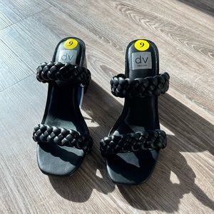 Dolce Vita size 9 Paily heel